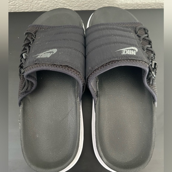 Nike Asuna Slides - Picture 4 of 5